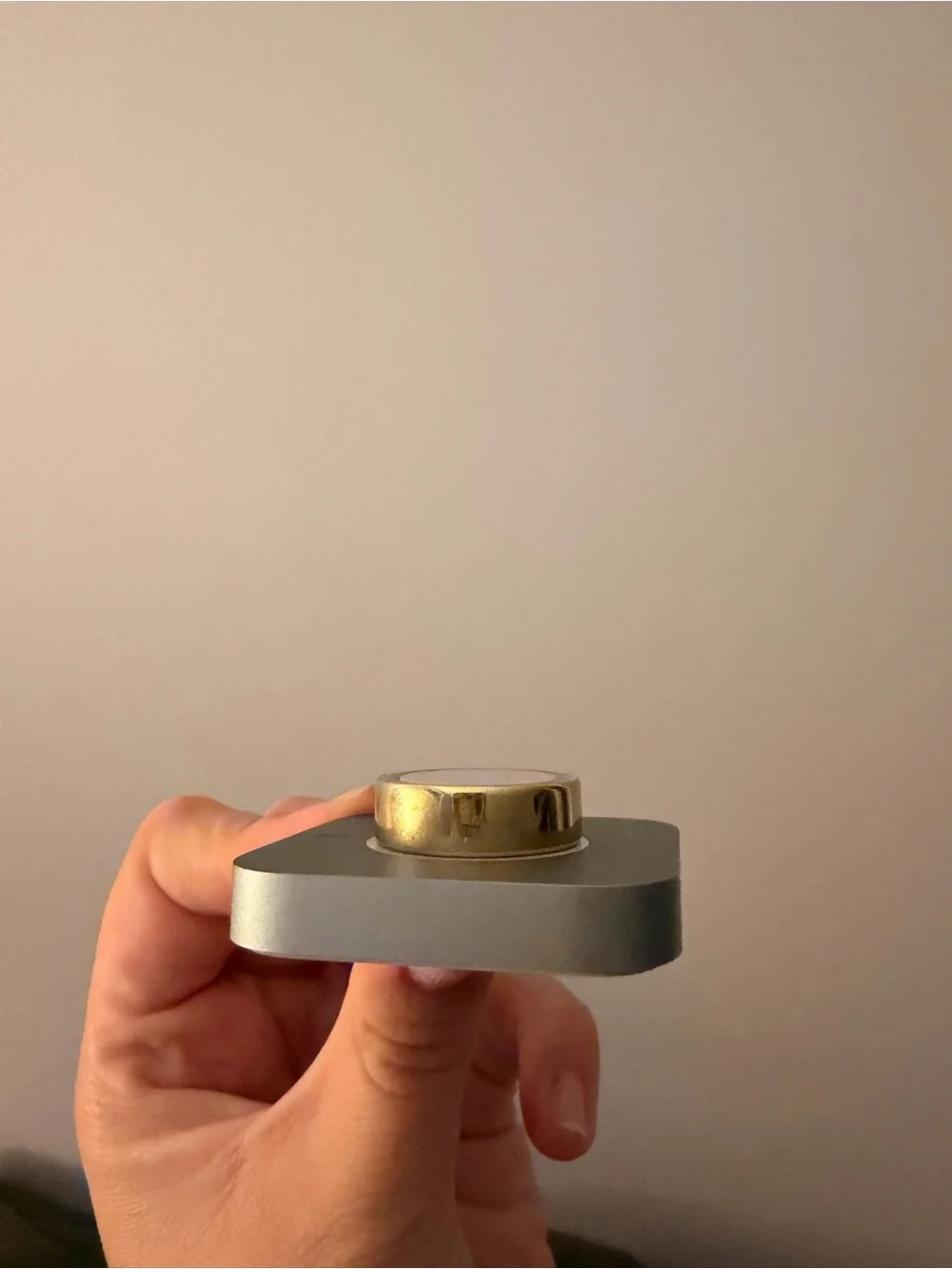Aura Ring 4 Gold Women’s Smart Health & Fitness Tracker Ring